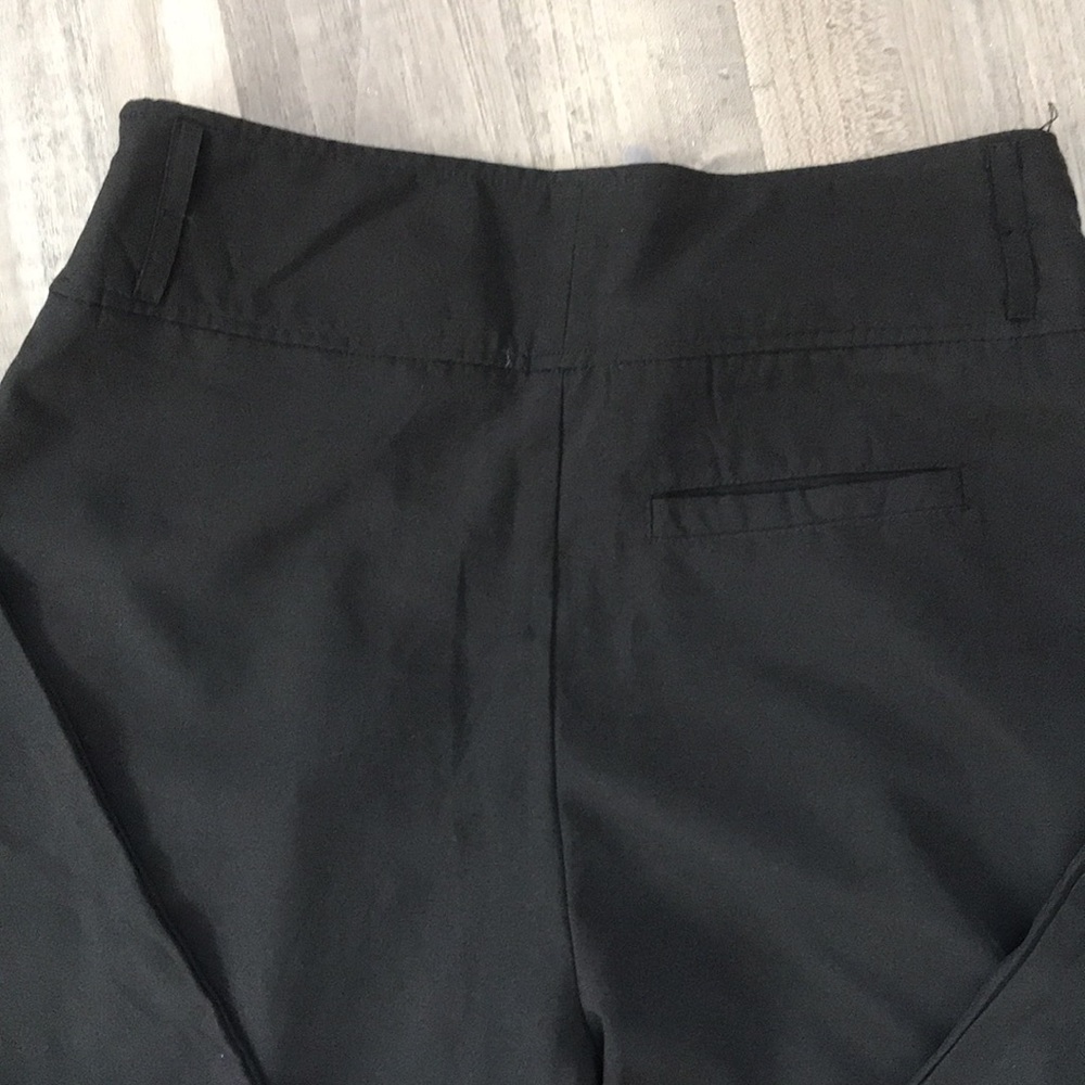 Bar III Crop Pant. - Picture 7 of 10